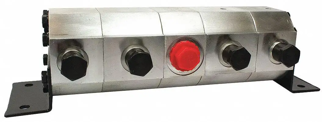 CHIEF Hydraulic Flow Dividers